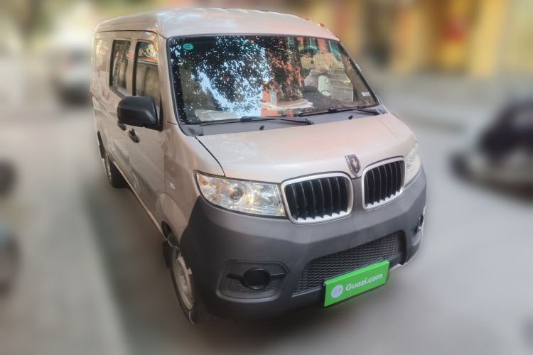 Used Jinbei Hiace X30 2020 1.5L Van Super-Enjoyment Model China VI Standard SWC15M
