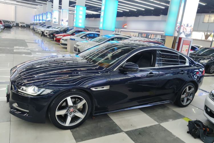 Used Jaguar XE 2018 2.0T 200 PS Two-Wheel-Drive R-Sport Sport Edition