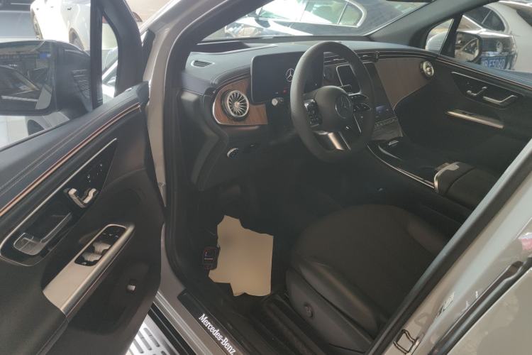 Used Mercedes-Benz EQE SUV 2023 350 4MATIC Luxury Edition
