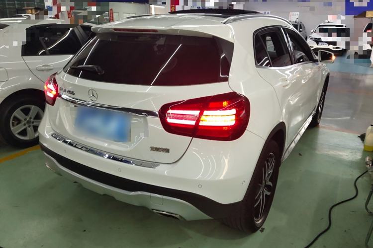 Used Mercedes-Benz GLA 2017 GLA 200 Fashion Model