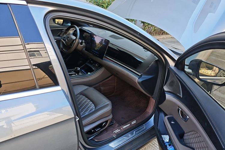 Used BYD Han 2022 DM-i 121KM Luxury Model
