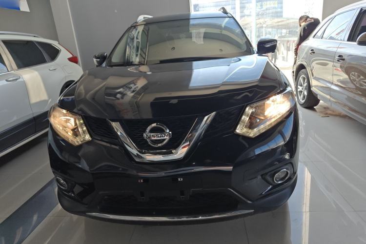 Used Nissan X-Trail 2015 2.0L CVT Comfort MAX Edition 2WD
