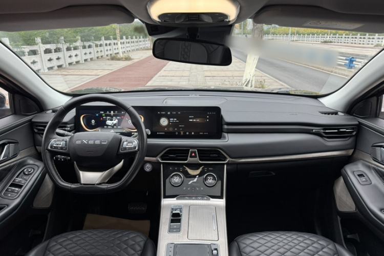 Used  Lingyun 2021 290T Two-Wheel Drive Starry Edition
