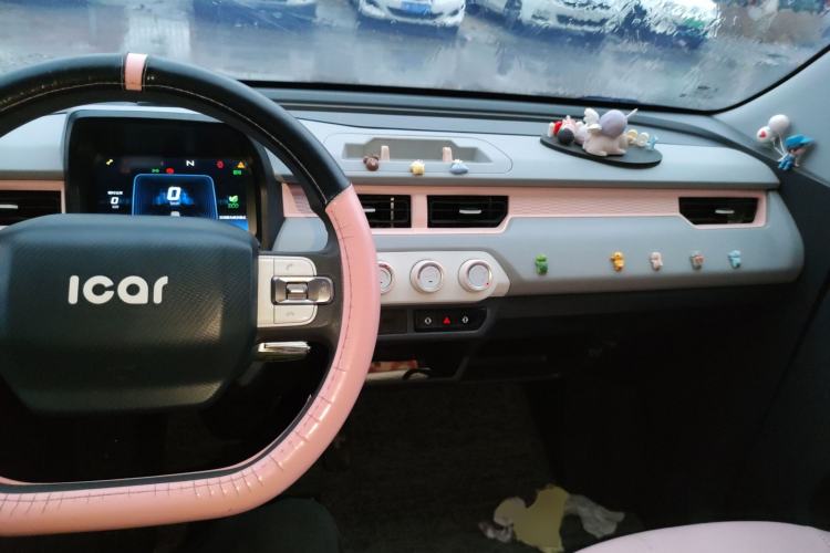 Used Chery QQ Ice Cream 2022 170km Sundae Phosphate Lithium-Ion