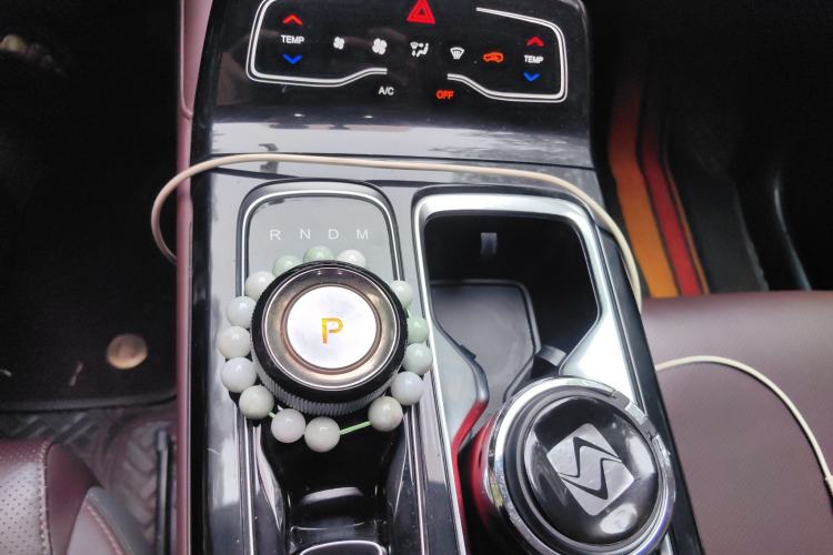 Used SOL QX 2021 300T DCT Deluxe Smart Connectivity Version
