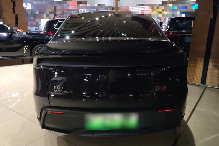 Used Tesla Model Y 2025 Rear-Wheel Drive First Edition
