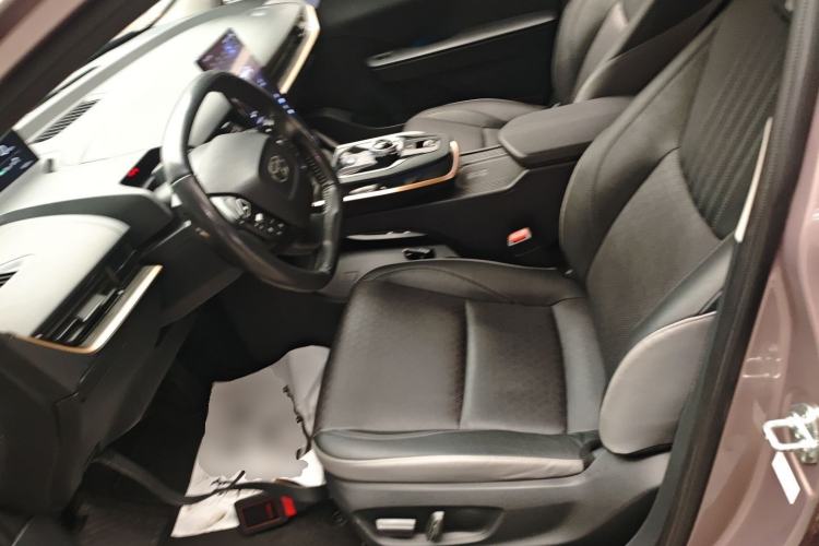 Used Toyota bZ3 2023 616 km Long-Range Premium