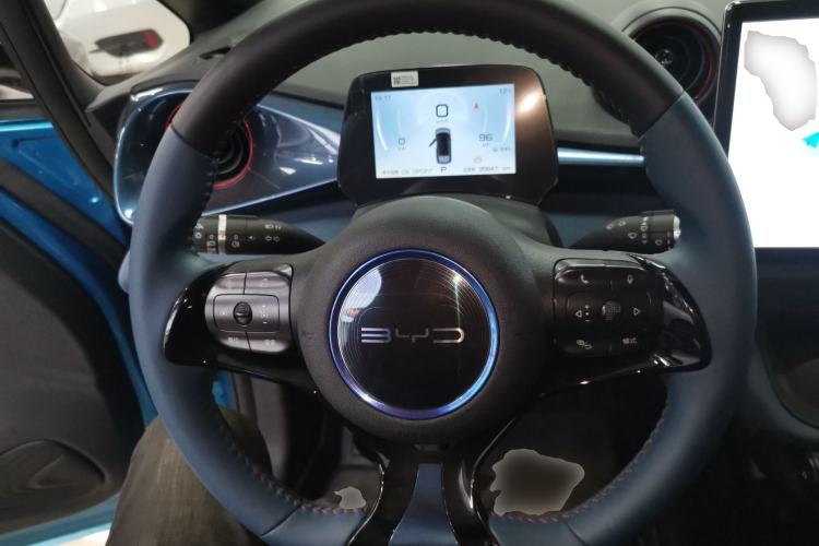 Used BYD Dolphin 2021 405 km Fashion Edition
