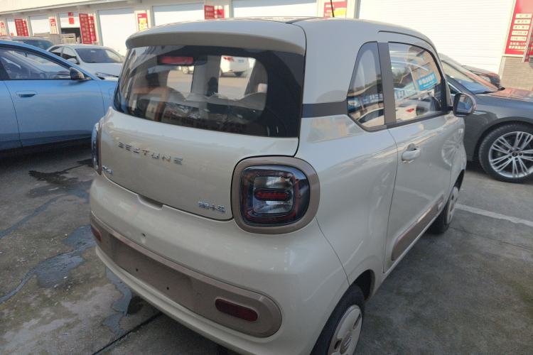 Used Bestune Pony 2025 222km Range Elegant Horse