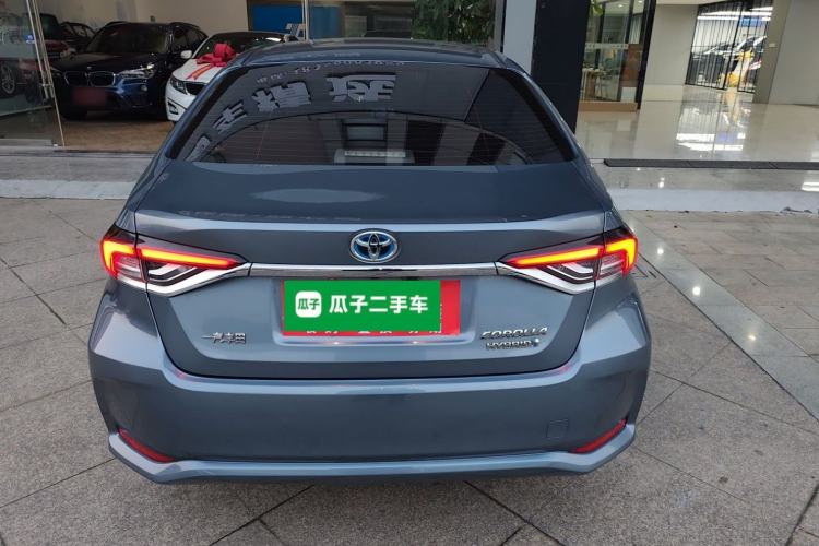 Used Toyota Corolla 2021 Dual-Motor 1.8L E-CVT Elite Edition

