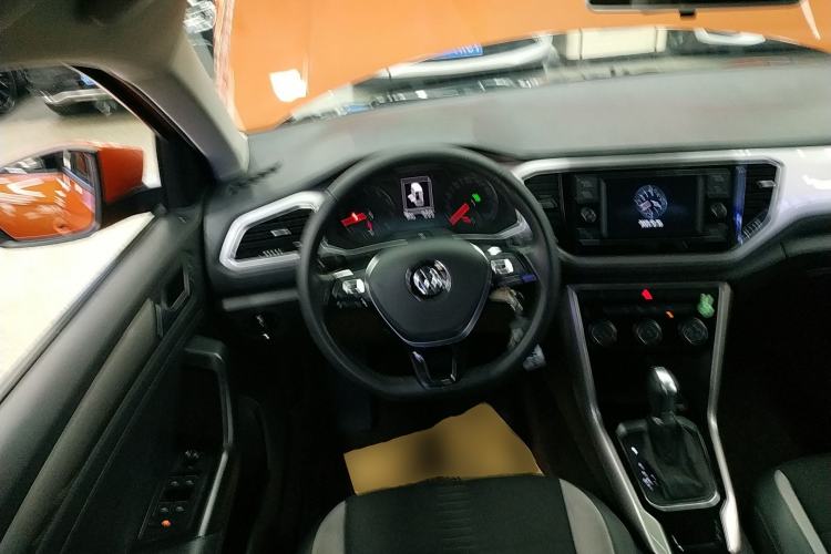 Used Volkswagen T-ROC 2020 280TSI DSG Two-Wheel-Drive Elite Version
