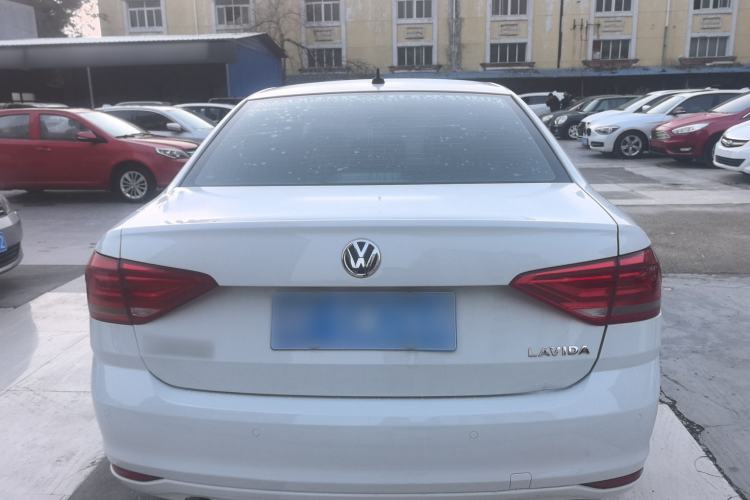 Used Volkswagen Lavida 2017 1.6L Automatic Fashion Edition