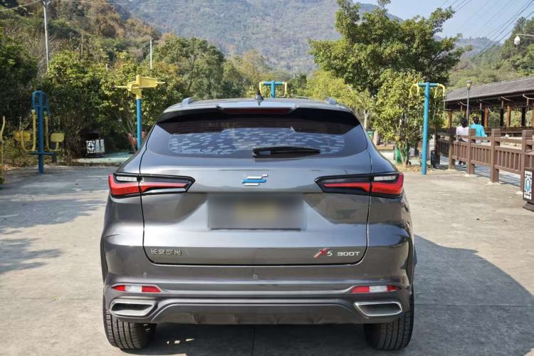 Used Oshan X5 2021 1.5T DCT Flagship Edition
