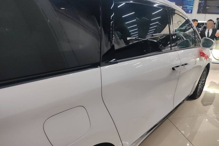 Used Buick GL8 New Energy 2024 Lu Zun Deluxe Edition 7-Seater
