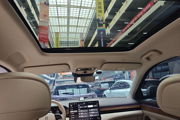 Used Hima AITO M7 2024 1.5T Rear-Drive Plus Version 6 Seats
