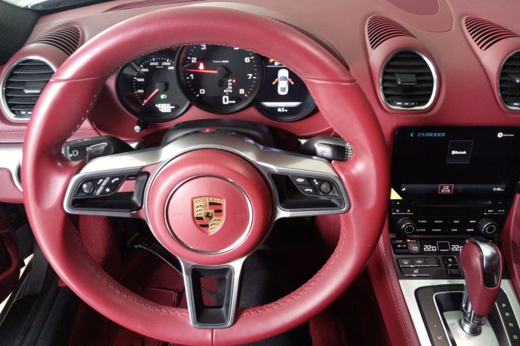 Used Porsche 718 2020 Cayman 2.0T
