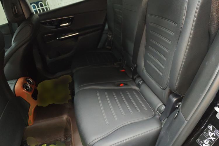 Used Mercedes-Benz GLC 2024 GLC 300 L 4MATIC Dynamic Edition 7-seater
