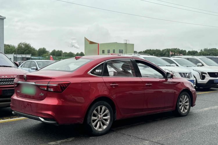 Used Roewe i6 New Energy 2017 45T Hybrid Connect & Smart Enjoyment Edition
