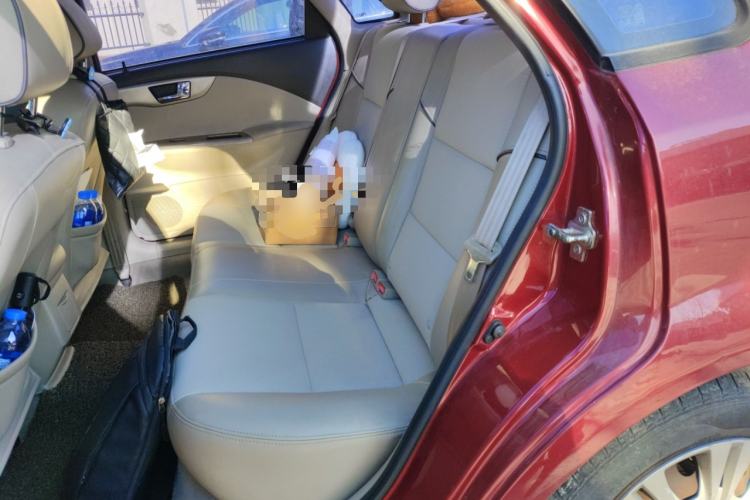 Used Buick Excelle 2015 1.5L Automatic Classic Model
