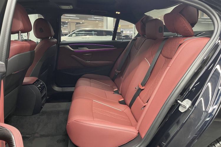 Used BMW 5 Series 2023 Restyled 530Li Leading Edition M Sport Package
