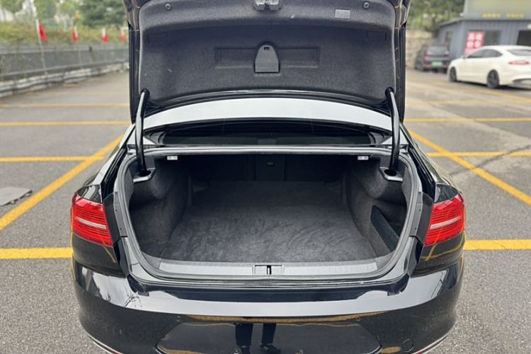 Used Volkswagen Magotan 2019 330TSI DSG Luxury Version China VI Standard
