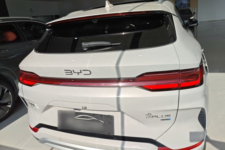 Used BYD Song PLUS New Energy 2025 EV Intelligent Driving Version 520km Premium Model
