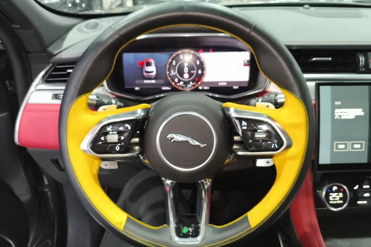 Used Jaguar F-PACE 2021 340 PS R-Dynamic SE
