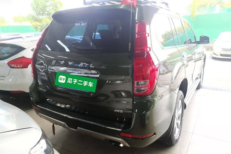 Used Haval H9 2015 2.0T Four-Wheel Drive Ultra-Luxury 7-Seater
