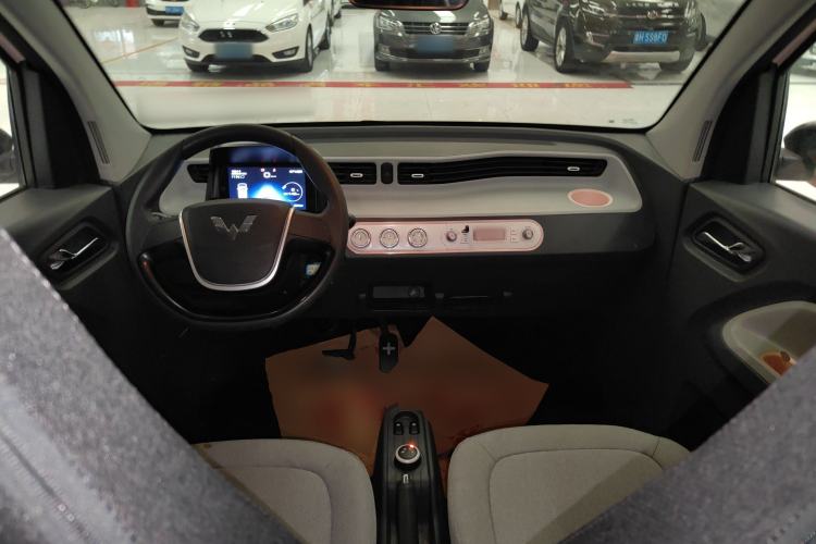 Used Wuling Hongguang MINIEV 2022 Macaron Premium Model – Lithium Iron Phosphate