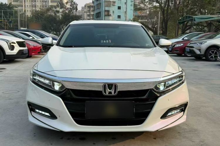 Used Honda Accord 2018 230TURBO Comfort Version National V