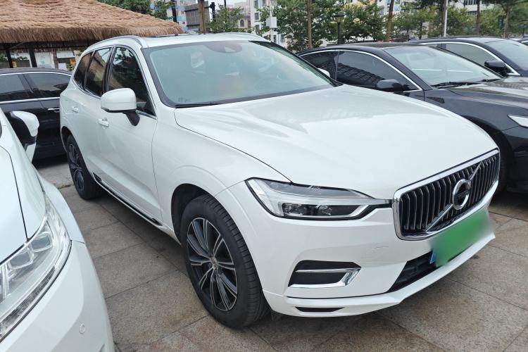 Used Volvo XC60 2019 T5 4x4 Zhiyuan Edition China VI Standard
