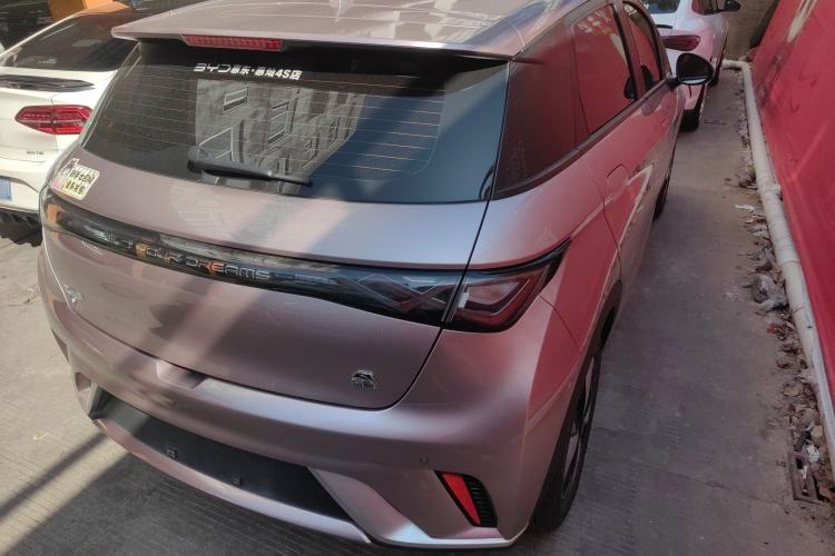 Used BYD Dolphin 2023 420 km Fashion Edition
