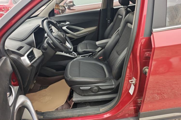 Used Baojun 510 2017 1.5L Automatic Fashion Model