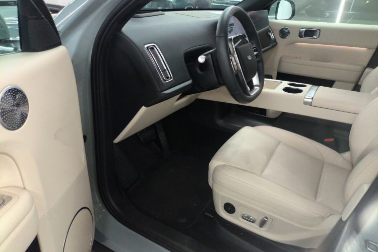 Used Li Auto L6 2025 Max Smart Refresh Edition
