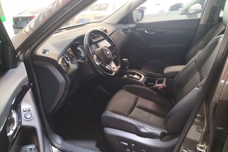 Used Nissan X-Trail 2019 2.0L CVT Smart Connect Comfort Edition 2WD