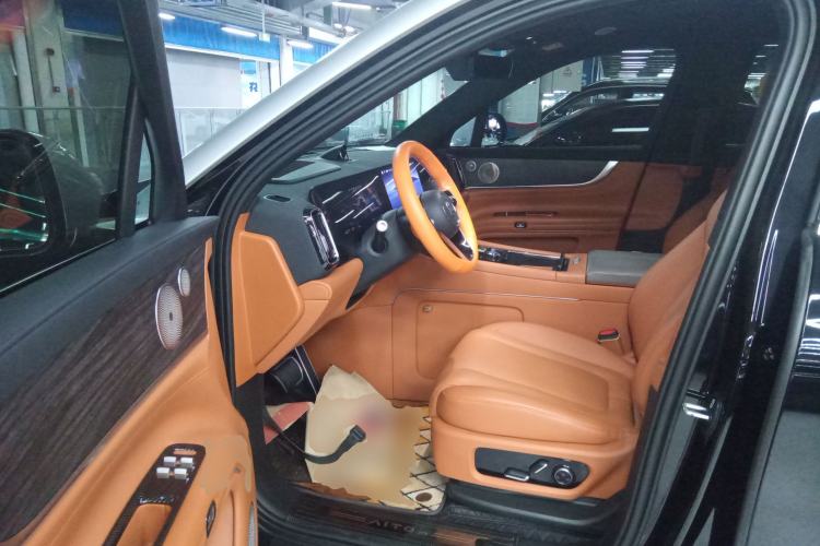 Used Hima AITO M9 2024 Range-Extended Max Edition 42 kWh 6-Seater Version
