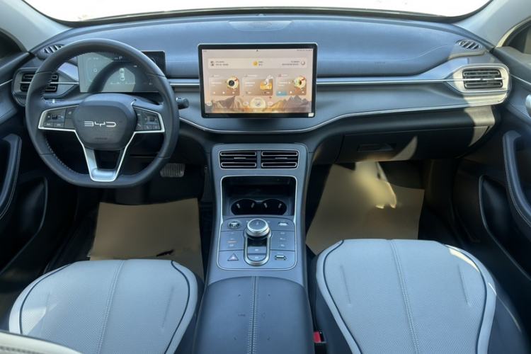 Used BYD Destroyer 05 2024 HONOR Edition DM-i 55KM Luxury Model
