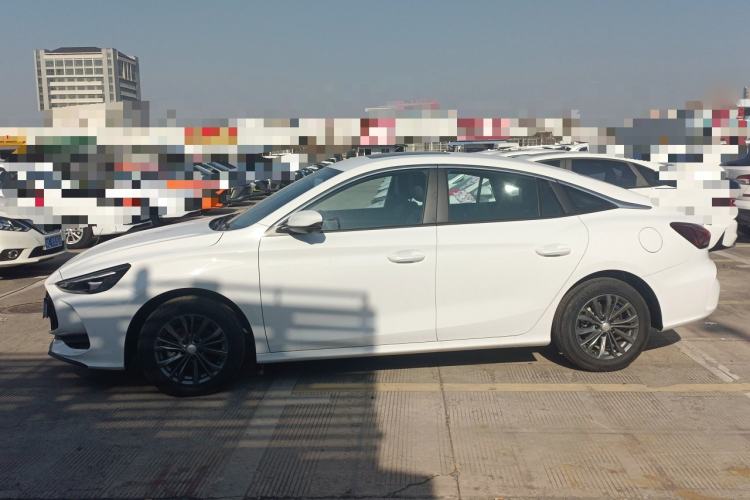 Used MG 5 2025 180 DVVT Global Luxury Edition
