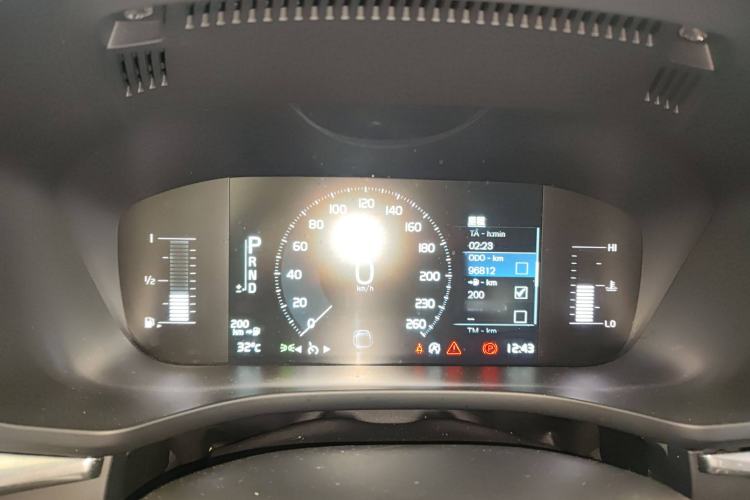 Used Volvo XC60 2018 T4 Zhiyi Edition
