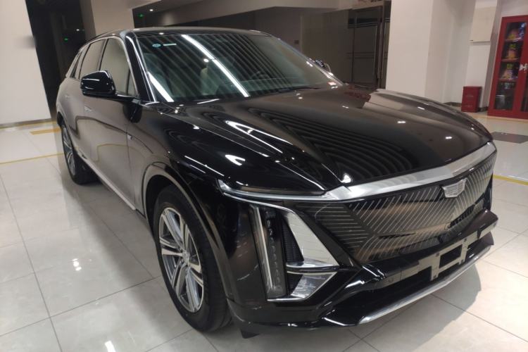 Used Cadillac LYRIQ 2022 Rear-Drive Long-Range Luxury Edition
