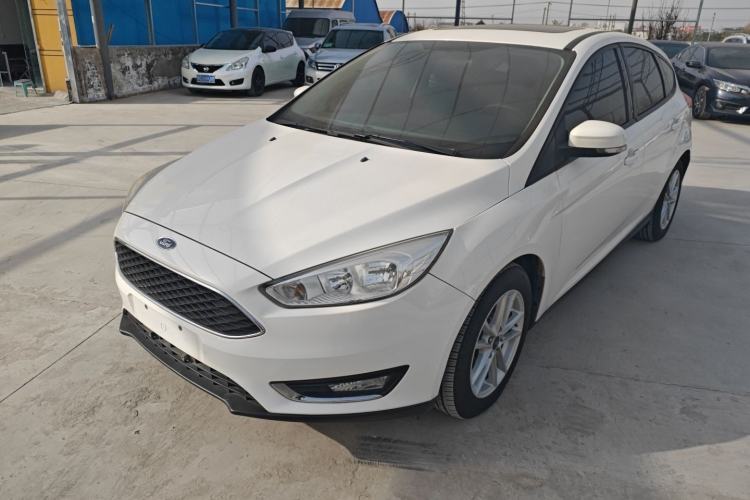 Used Ford Focus 2017 Hatchback 1.6L Automatic Fashion Edition Smart Drive Version
