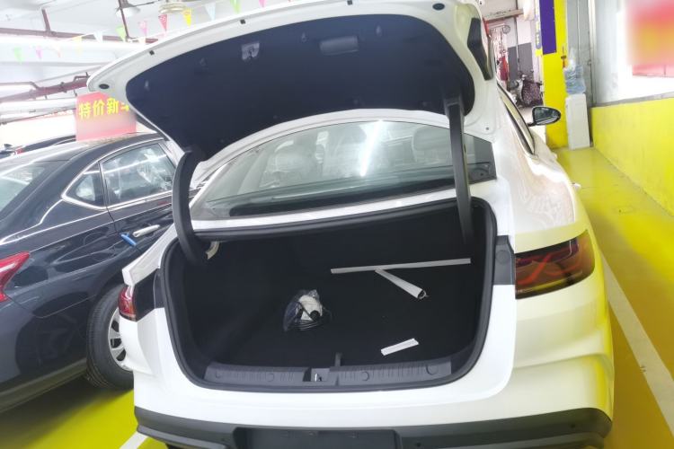 Used BYD Qin L 2024 DM-i 80KM Beyond Model
