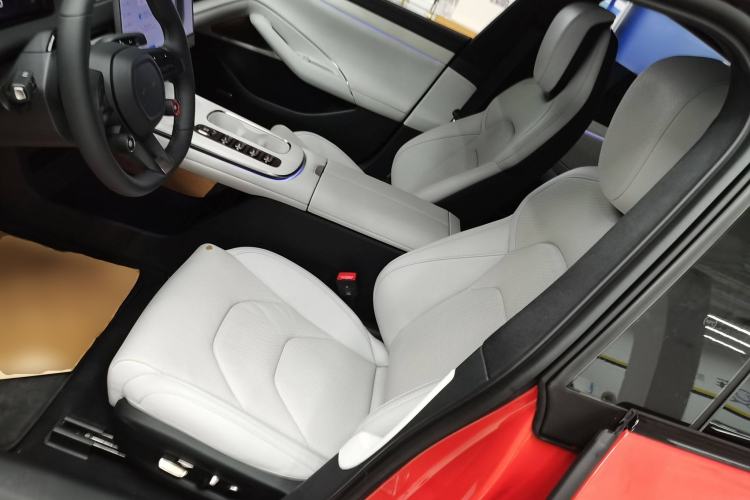 Used  SU7 2024 Four-Wheel Drive Ultra-Long Range Advanced Intelligent Driving Max Edition
