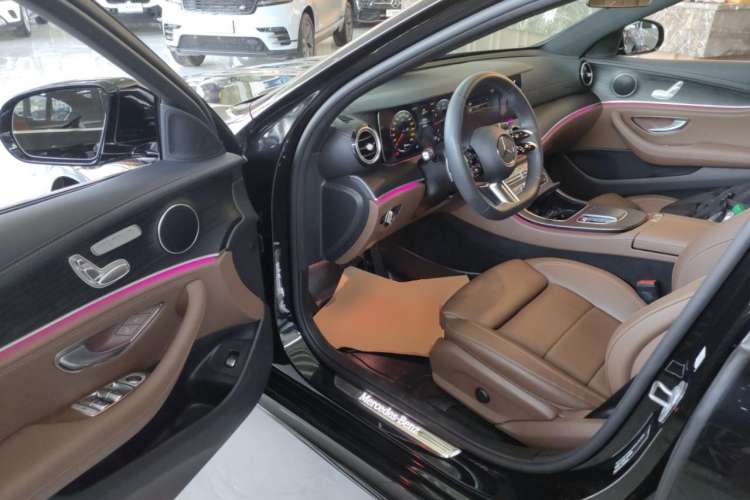 Used Mercedes-Benz E-Class 2023 E 260 L Sport 4MATIC
