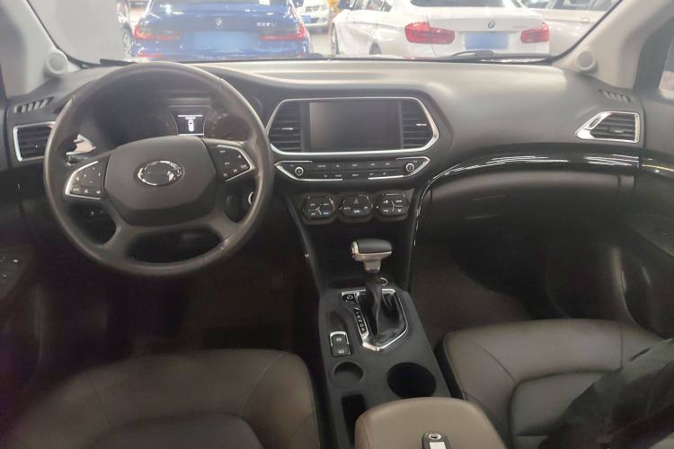 Used GAC Trumpchi GS4 2017 235T Automatic Two-Wheel Drive Luxury Smart Connectivity Version
