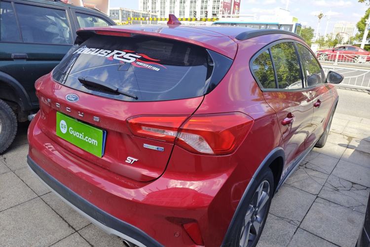 Used Ford Focus Active 2020 EcoBoost 180 Automatic Trendy Model
