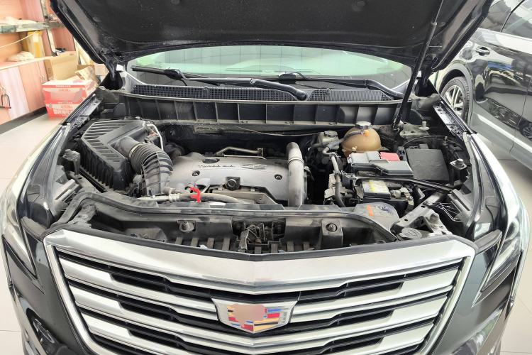 Used Cadillac XT5 2016 25T Luxury Model
