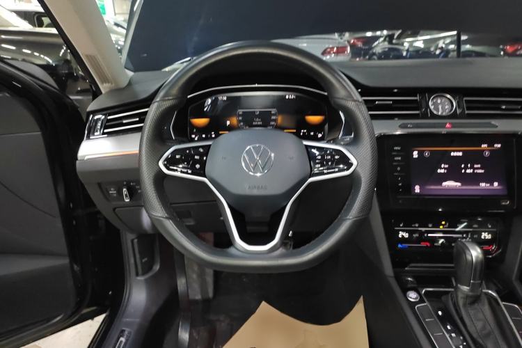 Used Volkswagen Magotan 2023 2 Million Units Limited Edition 330TSI DSG Leading Version