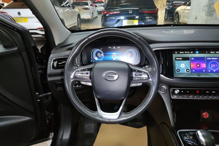 Used GAC Trumpchi GS8 2020 390T Two-Wheel Drive Luxury Smart Connectivity Version (7 Seats)
