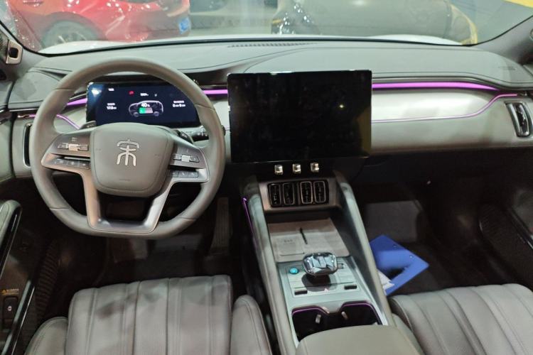 Used BYD Song L EV 2025 662 km Advanced Intelligent Driving Version
